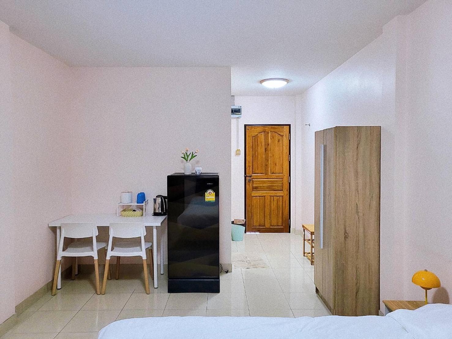 Marin House Pattaya Daire Dış mekan fotoğraf